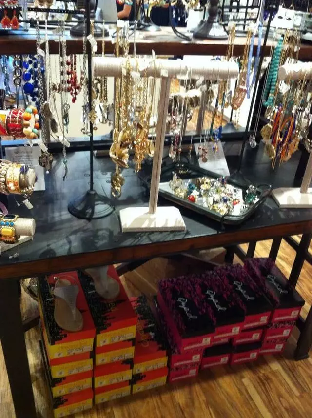 Apricot Lane Boutique - Jacksonville