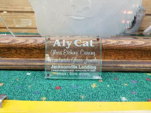 Aly Cat