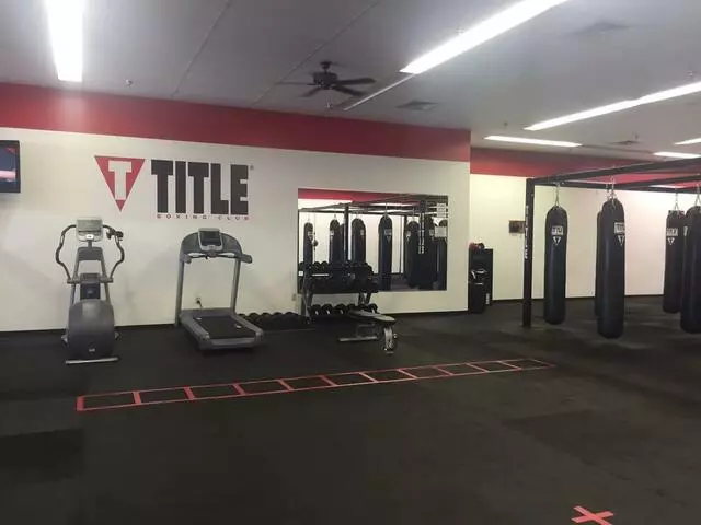 TITLE Boxing Club