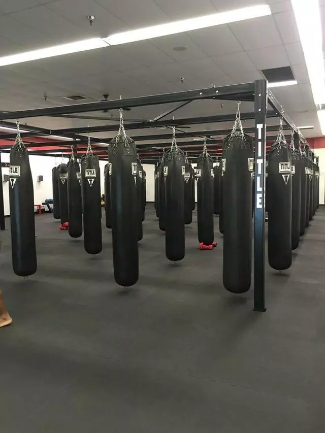 TITLE Boxing Club