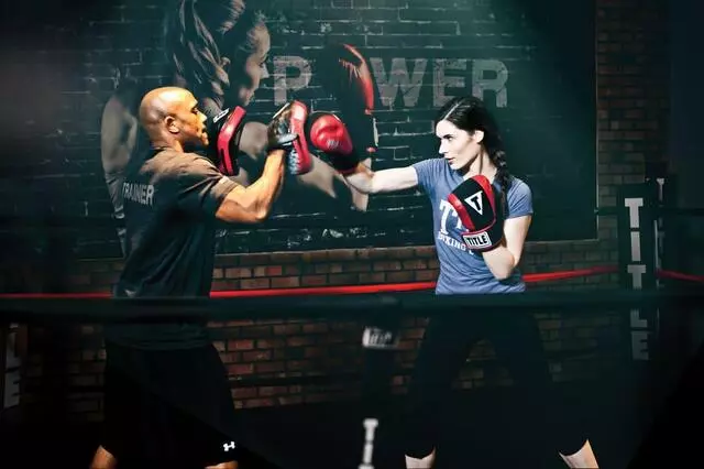 TITLE Boxing Club