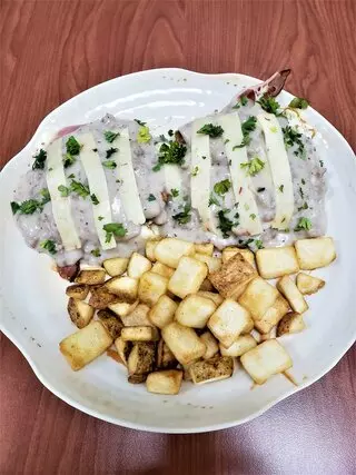 A and R’s Out of Bounds Cafe and Restaurant