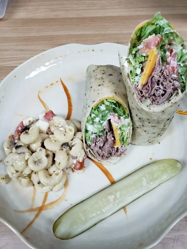 A and R’s Out of Bounds Cafe and Restaurant