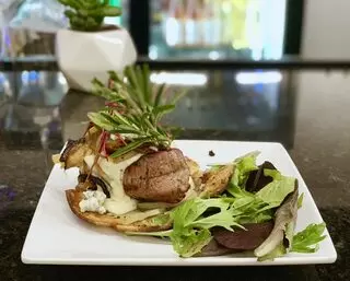Escape Restaurant & Bar