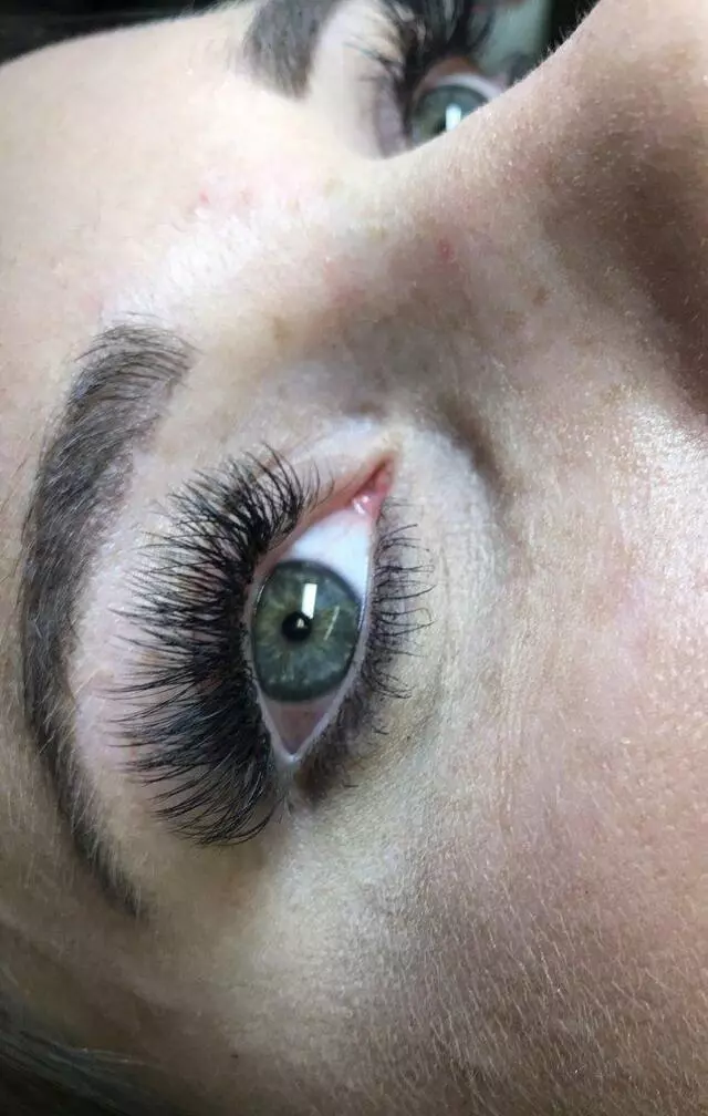 Alluring Lashes & Brows