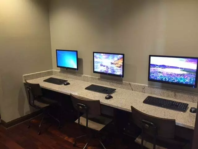 Addison Landing Apartments