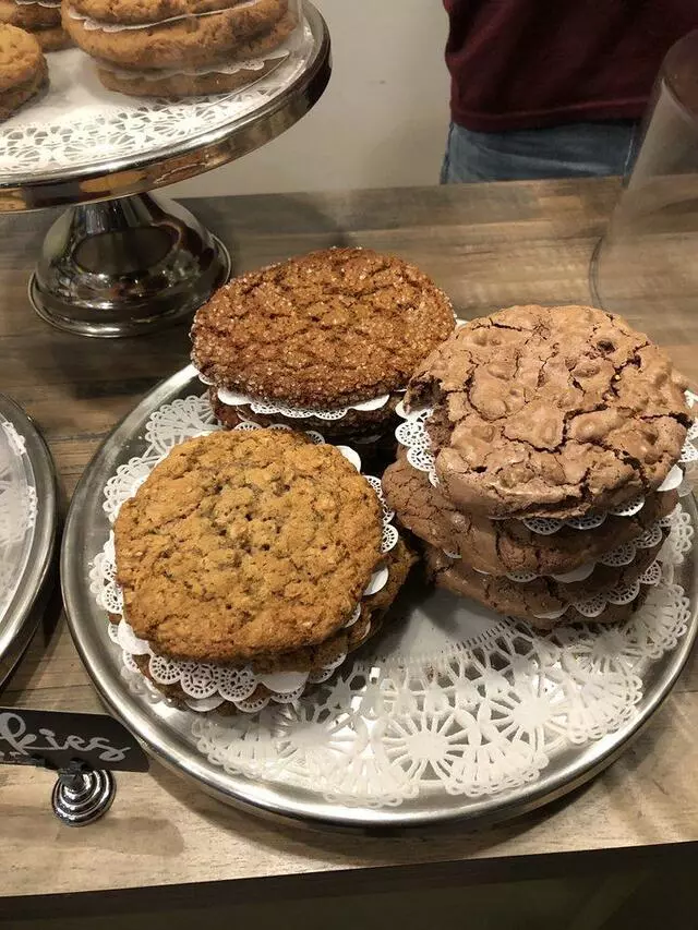 Amaretti Desserts San Marco