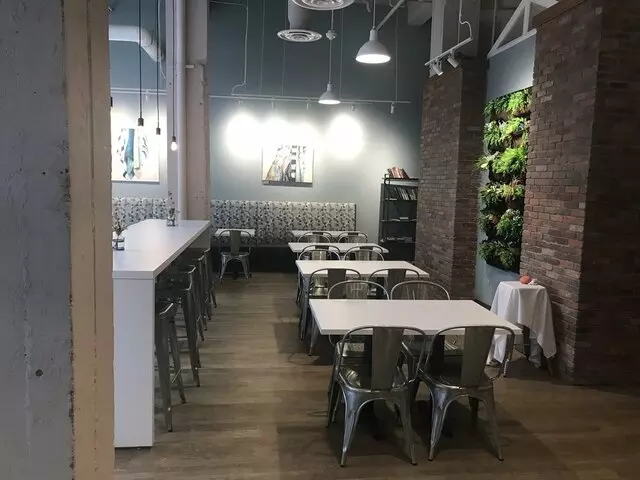 20West Cafe