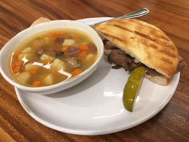 20West Cafe