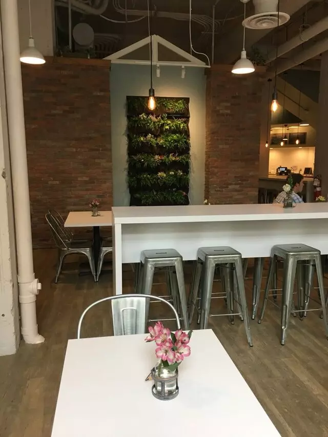 20West Cafe