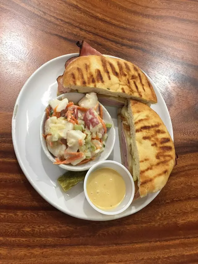 20West Cafe