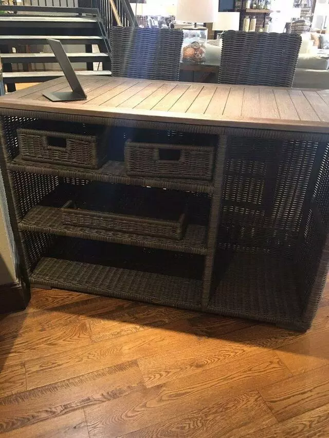 Arhaus