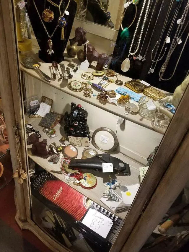 5 Points Vintage