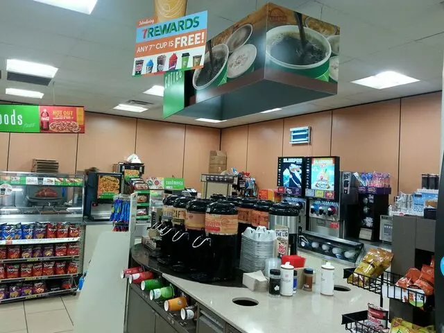 7-Eleven