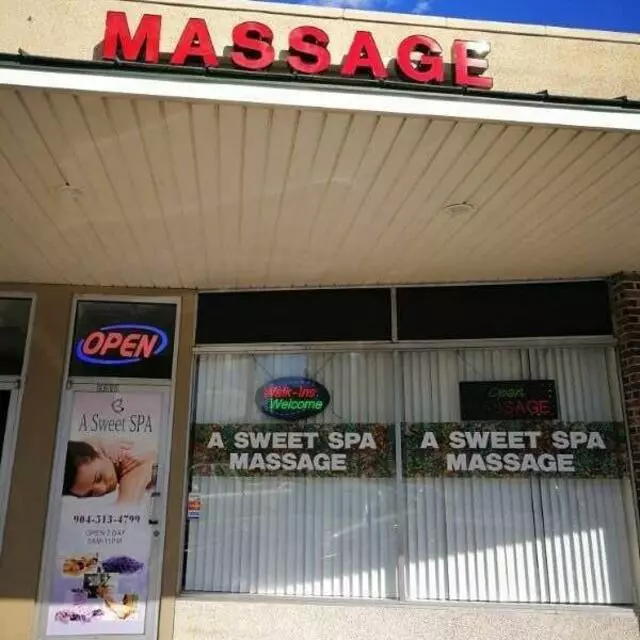 A Sweet Spa massage