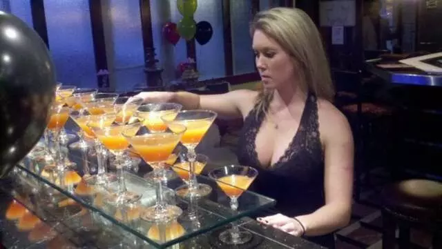 Aromas Cigar & Wine Bar