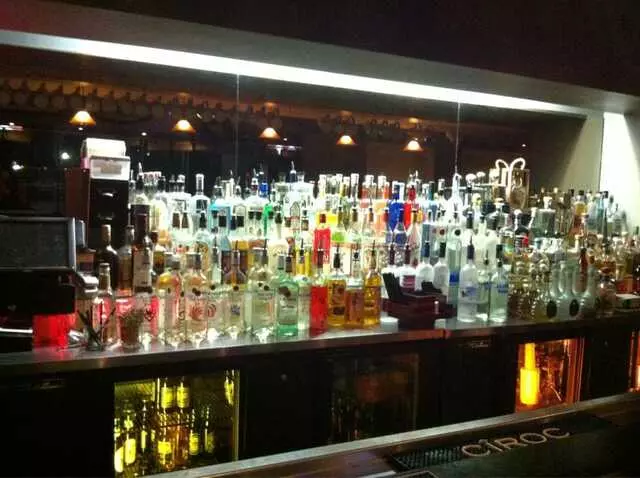 Aromas Cigar & Wine Bar