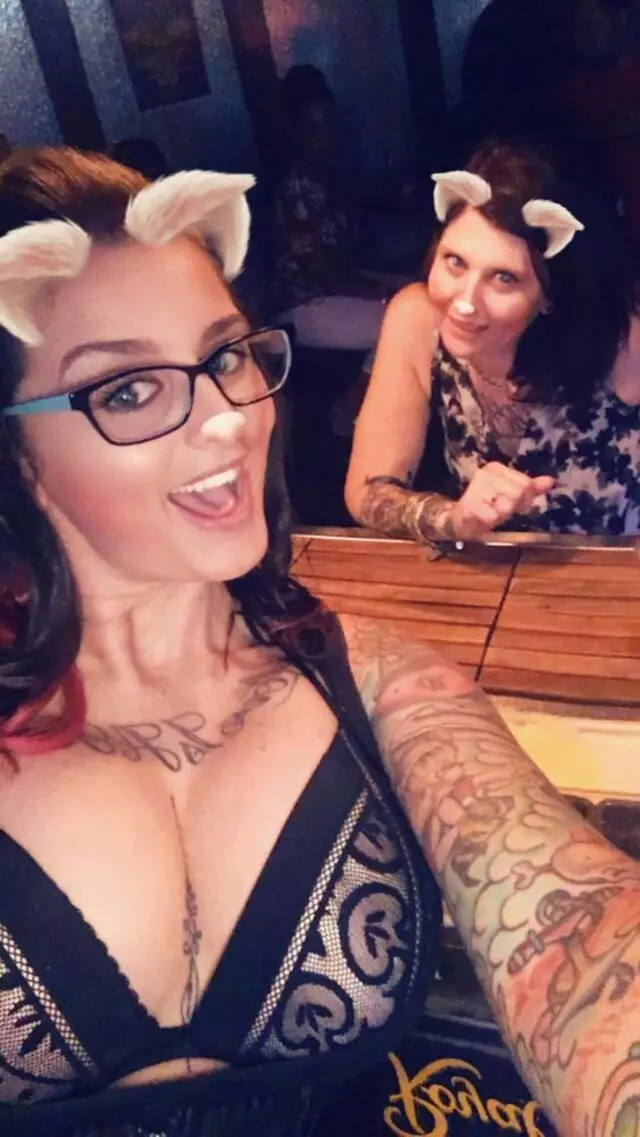 Aromas Cigar & Wine Bar