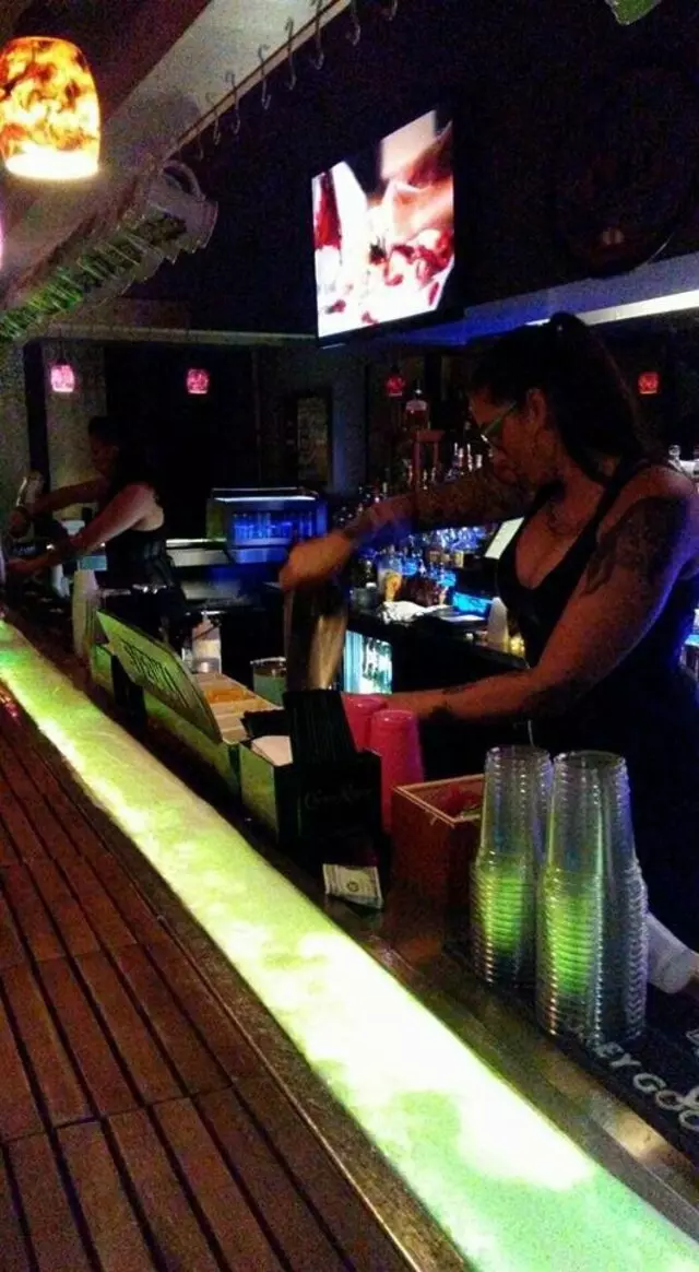 Aromas Cigar & Wine Bar