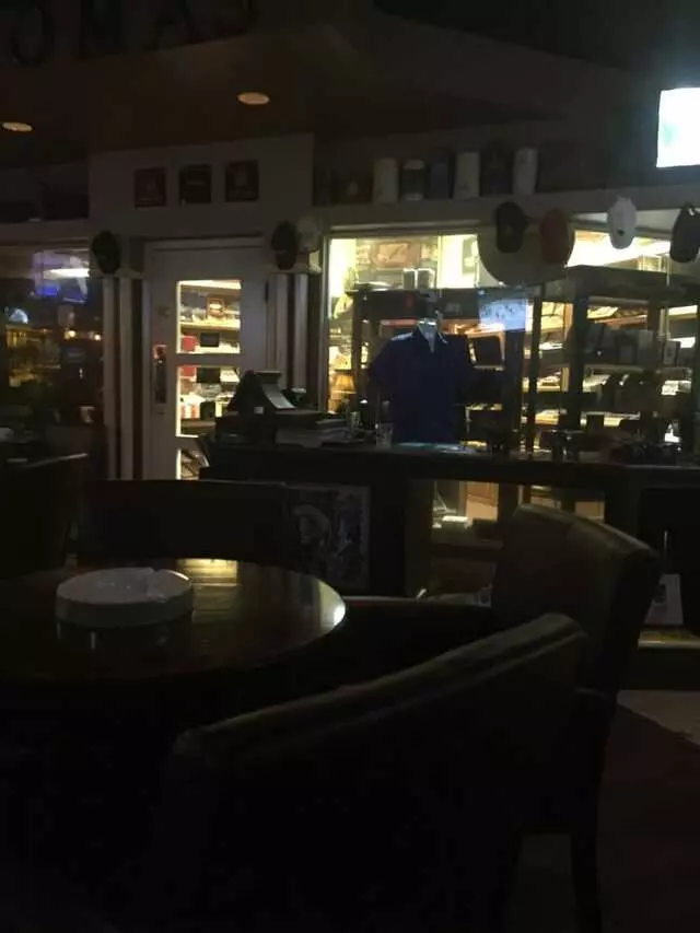 Aromas Cigar & Wine Bar