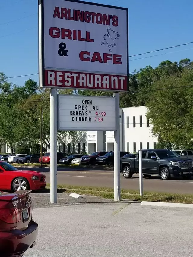 Arlington’s Grill & Cafe