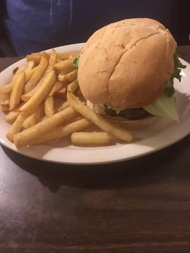 Arlington’s Grill & Cafe