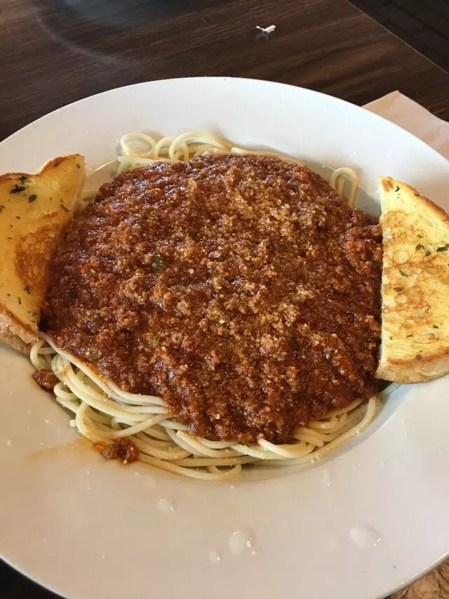 Arlington’s Grill & Cafe