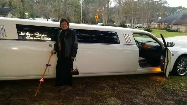 At Your Service Limos