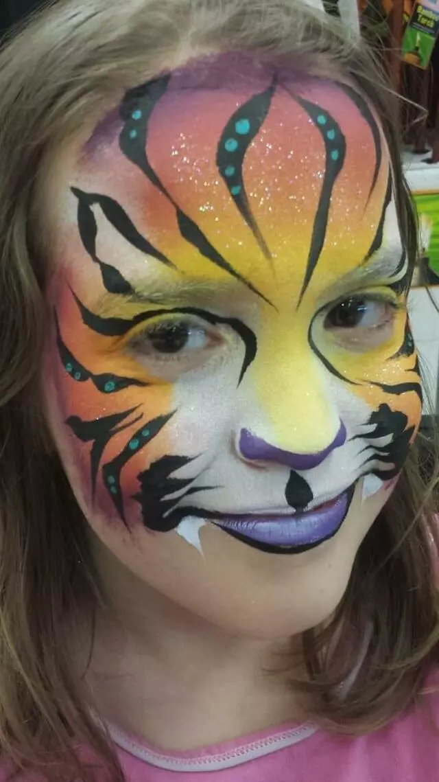 Amazing Face Painting by Linda