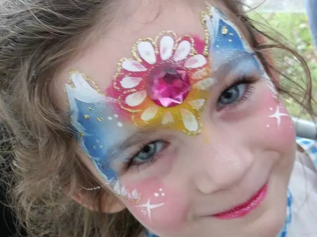 Amazing Face Painting by Linda