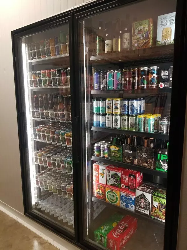 9 Zero Pour