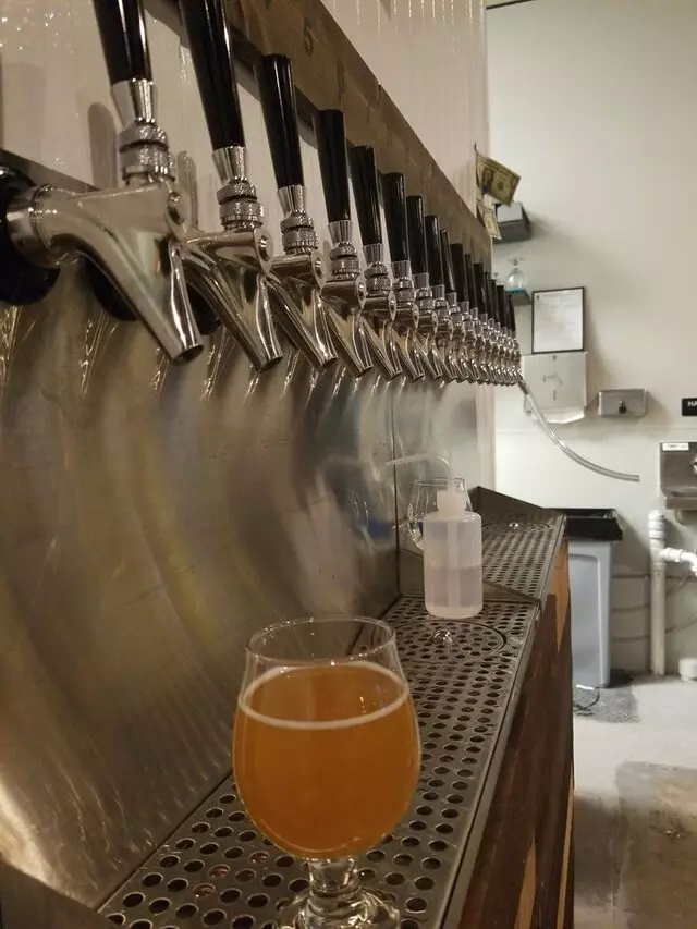 9 Zero Pour