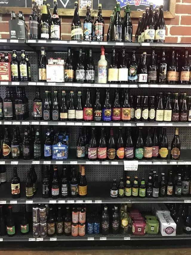Grassroots Natural Market