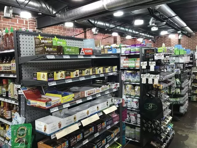 Grassroots Natural Market