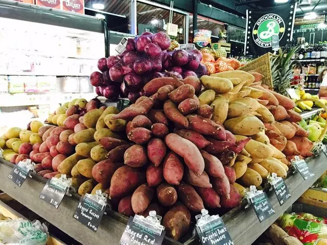Grassroots Natural Market