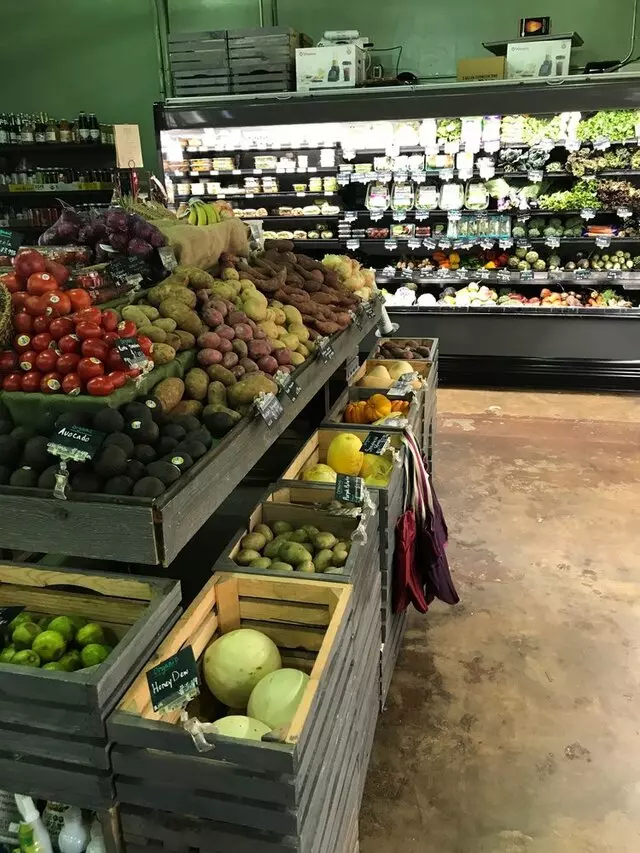 Grassroots Natural Market