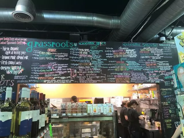 Grassroots Natural Market