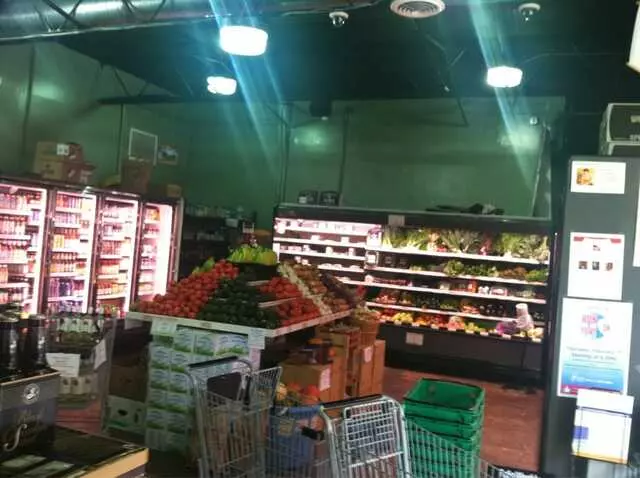 Grassroots Natural Market