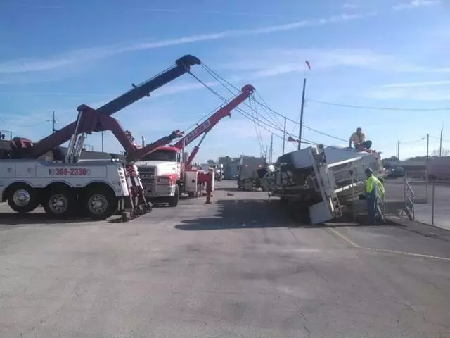 Allen’s Towing Service