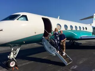 Signature Flight Support