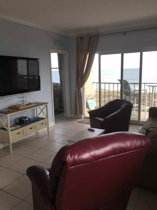 Alicia’s Jacksonville Beach Condo Rentals