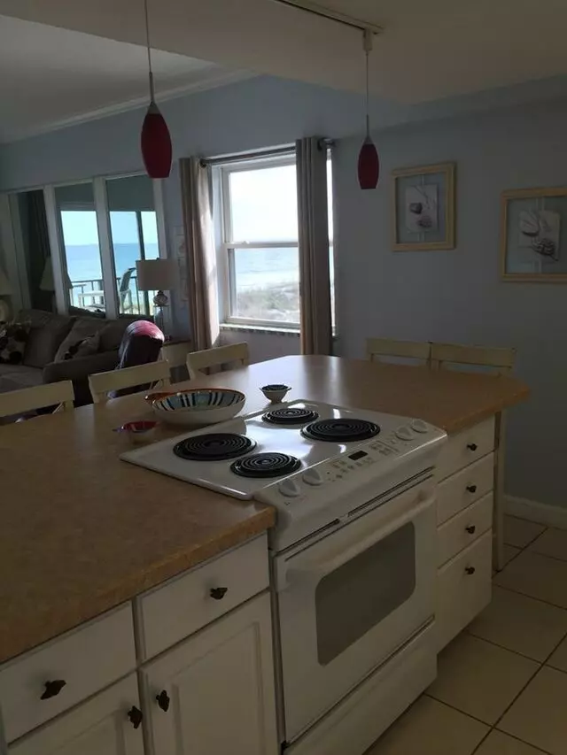 Alicia’s Jacksonville Beach Condo Rentals