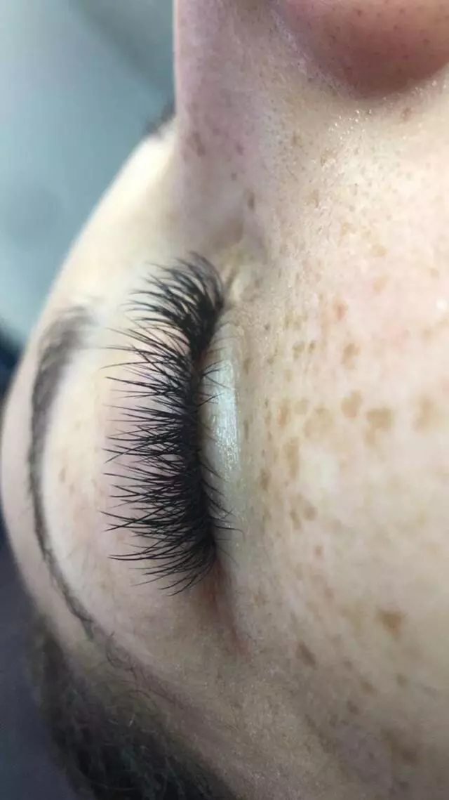 Azja Lash Bar