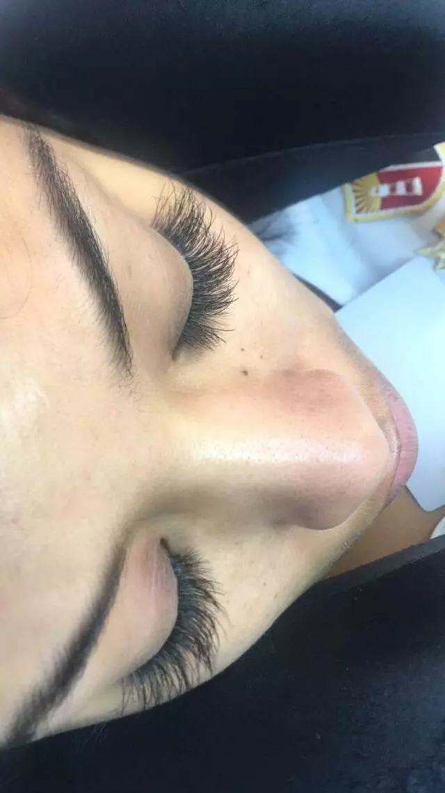 Azja Lash Bar