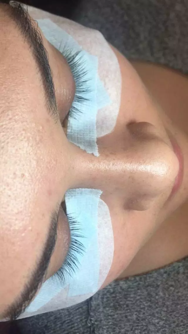 Azja Lash Bar