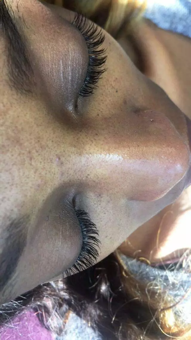 Azja Lash Bar