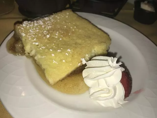 Alhambra Theatre & Dining