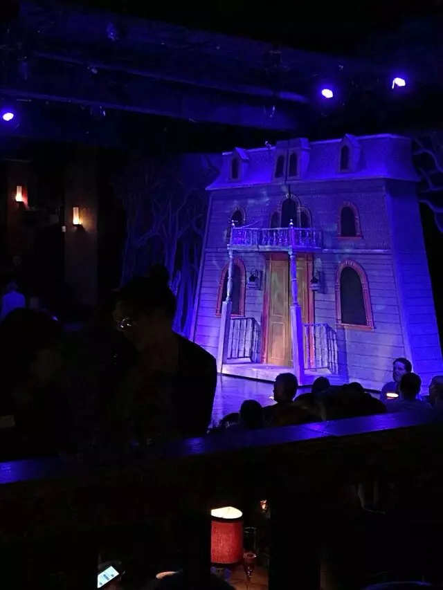 Alhambra Theatre & Dining