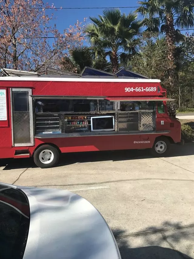 Alma Food Truck
