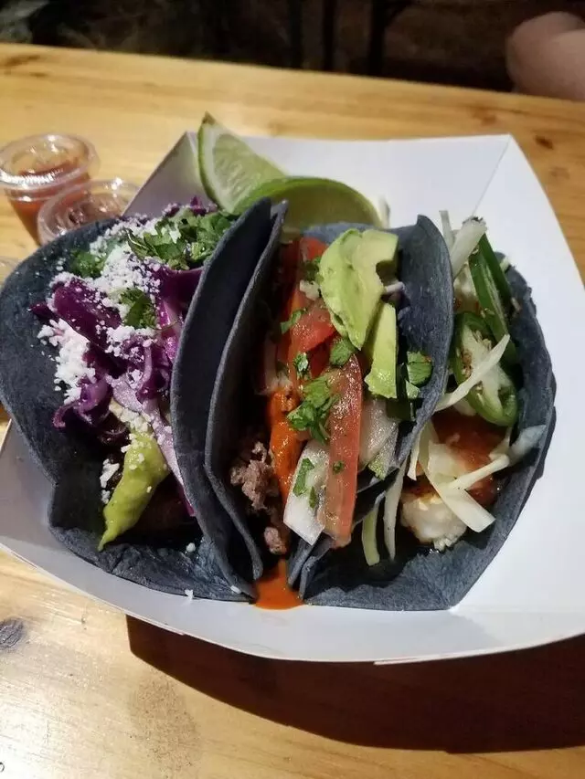 Alma Food Truck